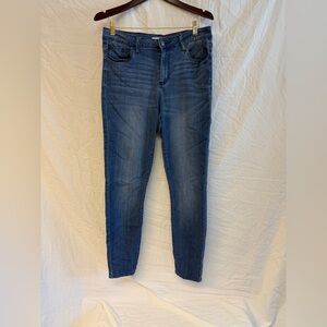 Stylish Blue Skinny Jeans for Women